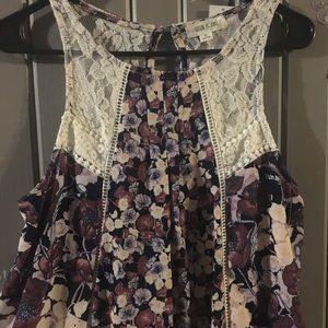 Taylor & Sage NWT floral lace dress medium